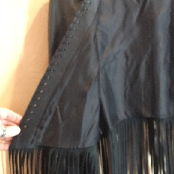 THEPERFEXT Christy Leather Fringe Jacket - Picture 15 of 17
